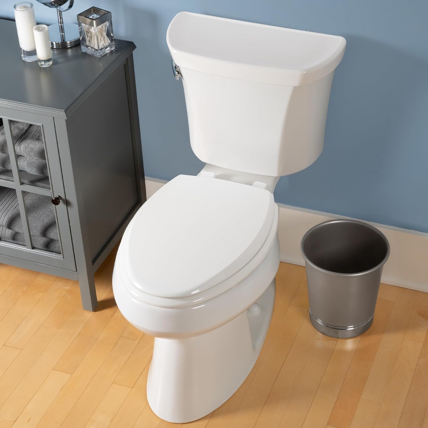Cassel Slow Close Toilet Seat, Easy Clean, Non Slip Premium Wood Seat, Easy Install, Made in USA, Round, White